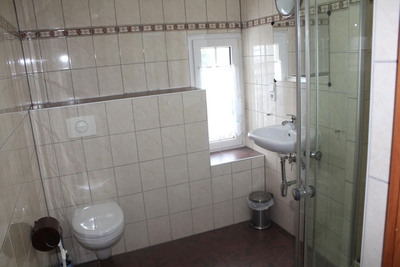 Zagroda Agroturystyczna Wiecha Mieroszow Buitenkant foto
